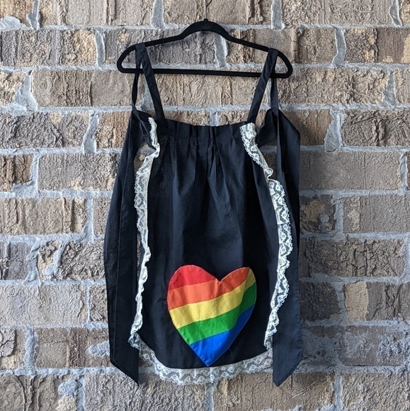Vintage 1970s Rainbow Heart Patchwork Apron - Picture 1 of 5